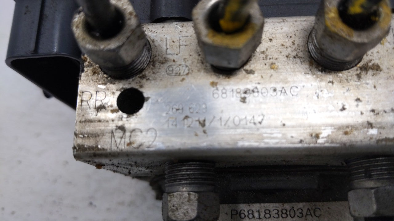 2015-2018 Dodge Grand Caravan ABS Pump Control Module Replacement P/N:P68183803AC 68183803AC Fits Fits 2015 2016 2017 2018 O