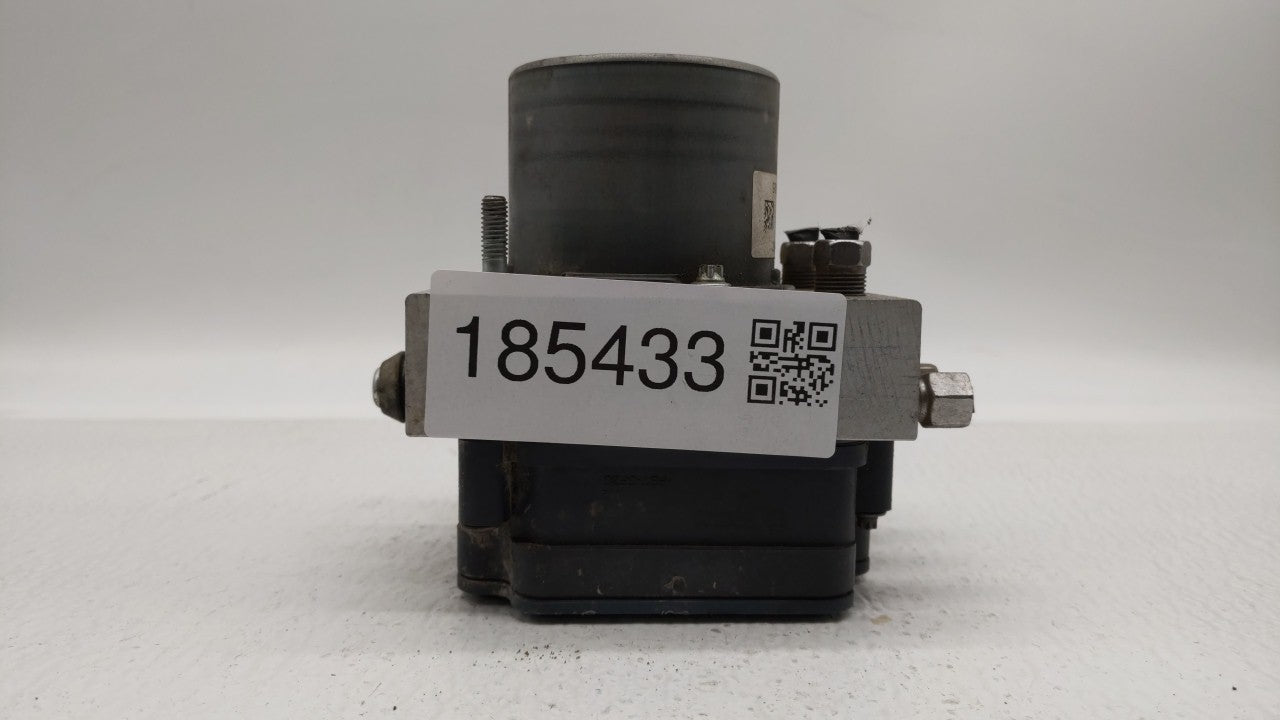 2015-2018 Dodge Grand Caravan ABS Pump Control Module Replacement P/N:P68183803AC 68183803AC Fits Fits 2015 2016 2017 2018 O