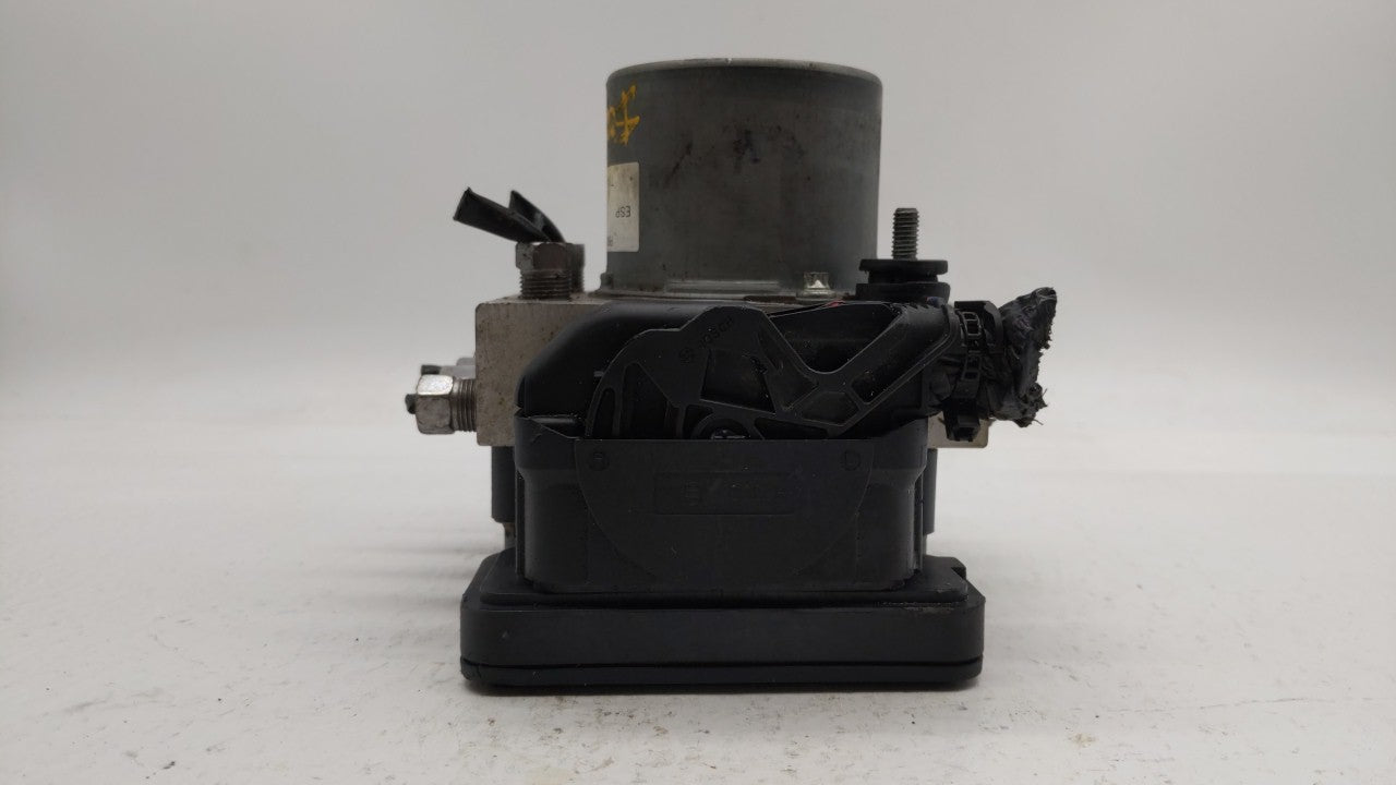 2015-2018 Dodge Grand Caravan ABS Pump Control Module Replacement P/N:P68183803AC 68183803AC Fits Fits 2015 2016 2017 2018 O