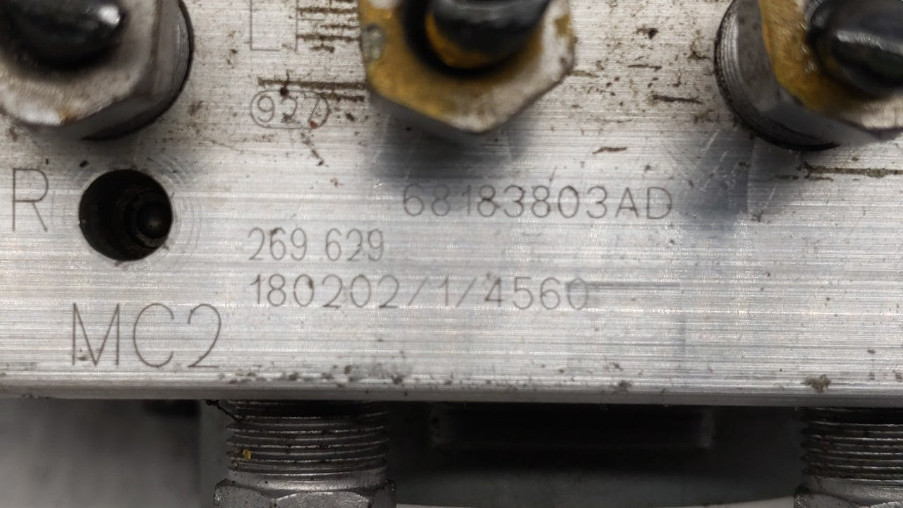 2015-2018 Dodge Grand Caravan ABS Pump Control Module Replacement P/N:P68183803AC 68183803AC Fits Fits 2015 2016 2017 2018 O