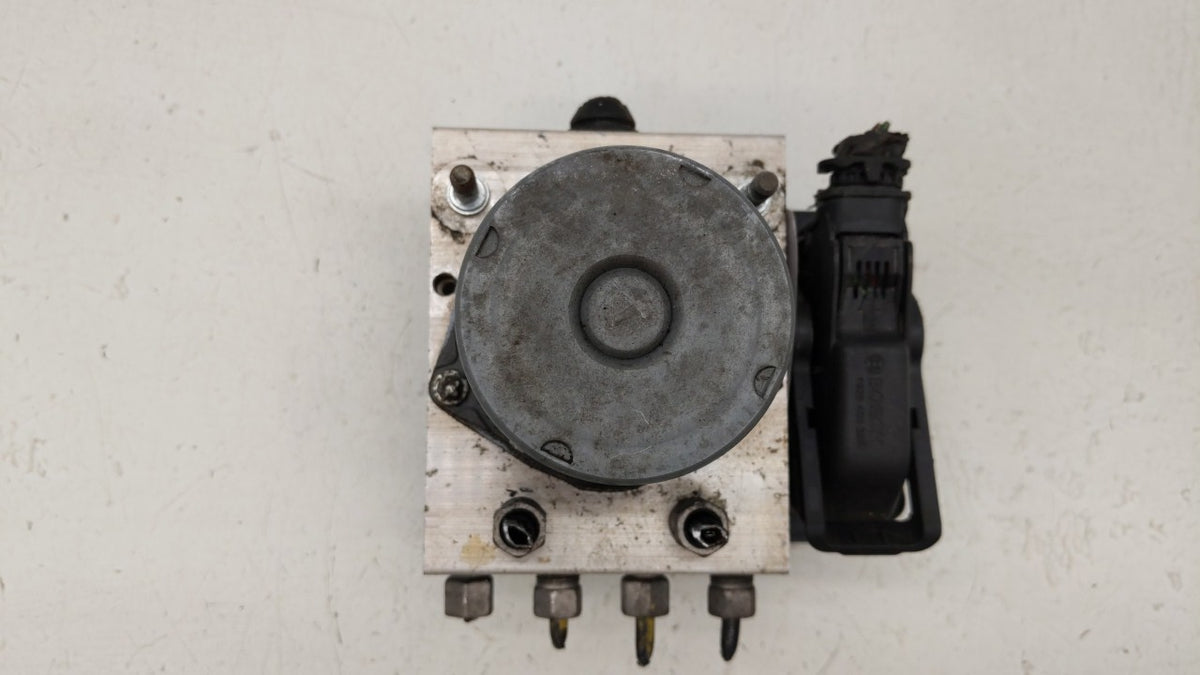 2015-2020 Dodge Grand Caravan Anti-Lock Brake ABS Pump Module Actuator OEM P/N:P68183803AC 68183803AC Fits OEM Used Auto Par