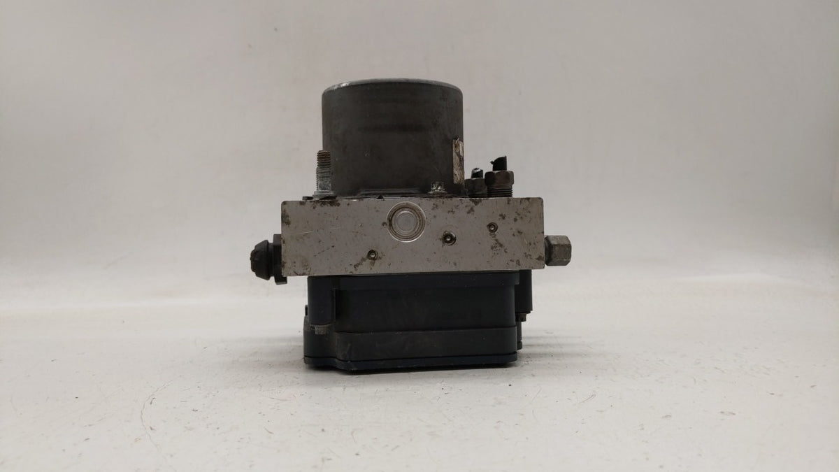 2015-2020 Dodge Grand Caravan Anti-Lock Brake ABS Pump Module Actuator OEM P/N:P68183803AC 68183803AC Fits OEM Used Auto Par