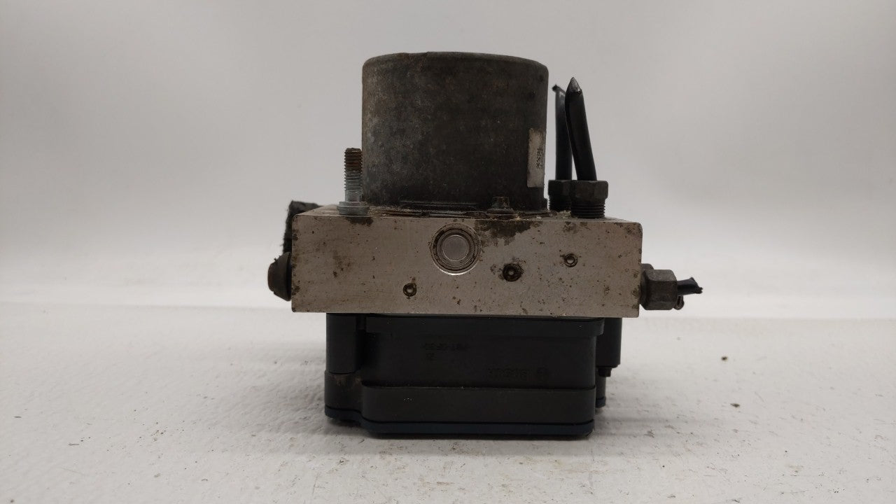 2015-2018 Dodge Grand Caravan ABS Pump Control Module Replacement P/N:P68183803AC 68183803AC Fits Fits 2015 2016 2017 2018 O