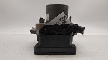 2015-2018 Dodge Grand Caravan ABS Pump Control Module Replacement P/N:P68183803AC 68183803AC Fits Fits 2015 2016 2017 2018 OEM Used Auto Parts