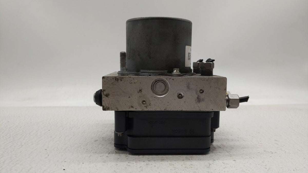 2015-2020 Dodge Grand Caravan Anti-Lock Brake ABS Pump Module Actuator OEM P/N:P68183803AC 68183803AC Fits OEM Used Auto Par