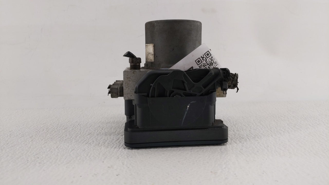 2015-2018 Dodge Grand Caravan ABS Pump Control Module Replacement P/N:P68183803AC 68183803AC Fits Fits 2015 2016 2017 2018 O