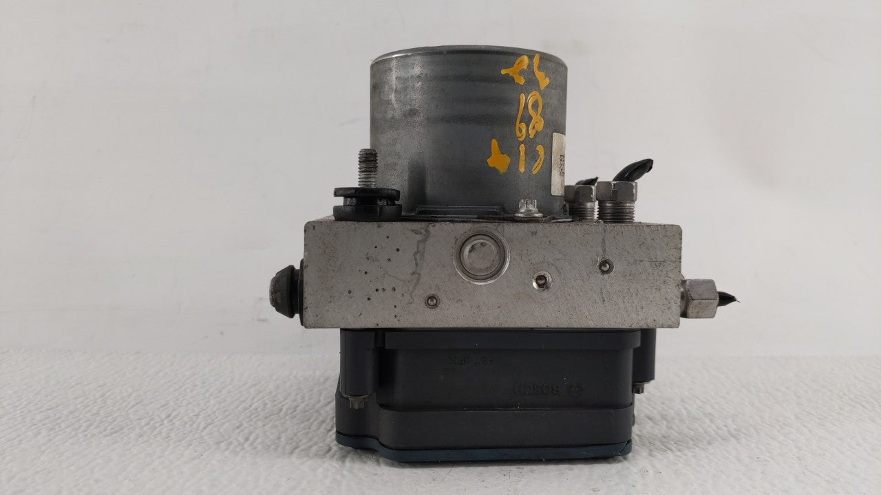 2015-2018 Dodge Grand Caravan ABS Pump Control Module Replacement P/N:P68183803AC 68183803AC Fits Fits 2015 2016 2017 2018 O