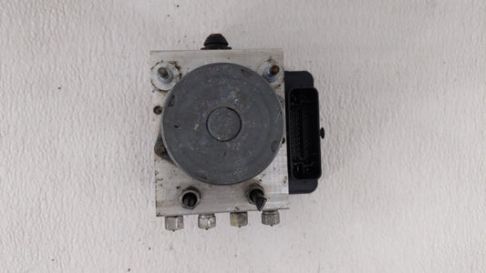 2015-2018 Dodge Grand Caravan ABS Pump Control Module Replacement P/N:P68183803AC 68183803AC Fits Fits 2015 2016 2017 2018 OEM Used Auto Parts