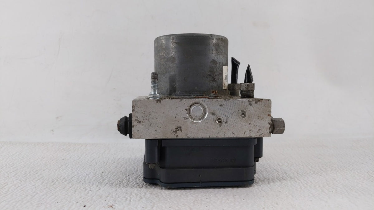 2015-2020 Dodge Grand Caravan Anti-Lock Brake ABS Pump Module Actuator OEM P/N:P68183803AC 68183803AC Fits OEM Used Auto Par
