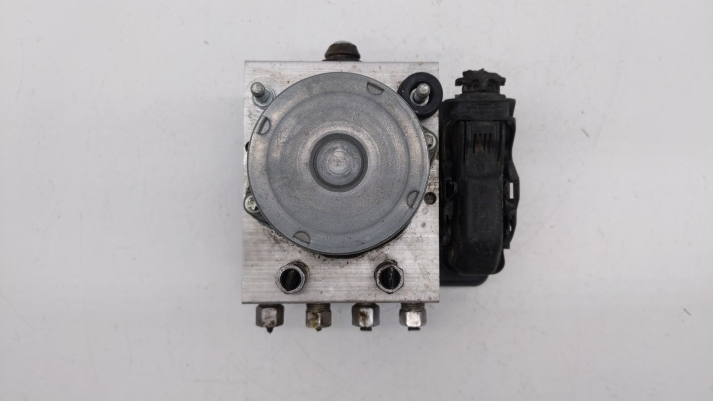 2015-2018 Dodge Grand Caravan ABS Pump Control Module Replacement P/N:P68183803AC 68183803AC Fits Fits 2015 2016 2017 2018 O