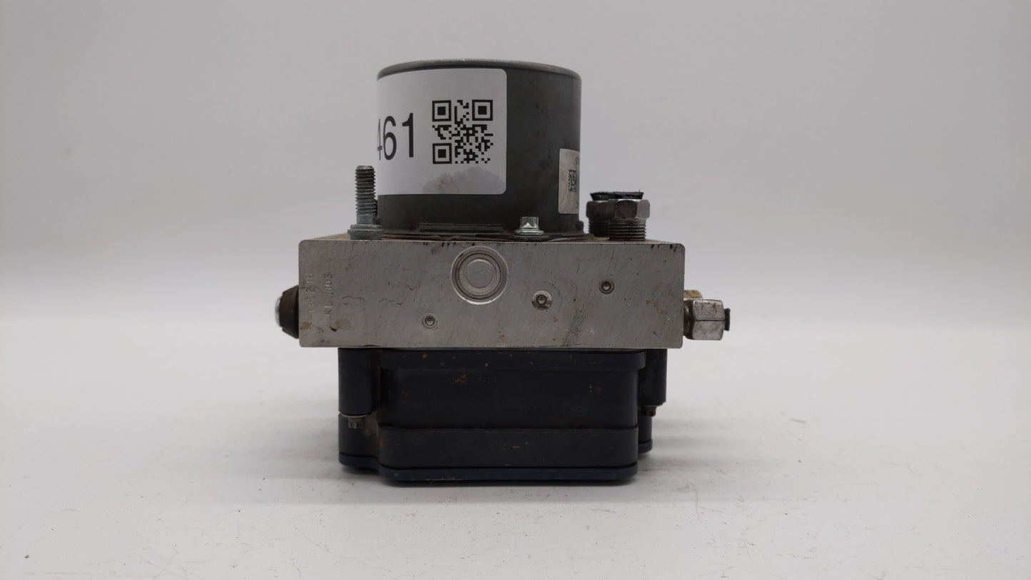 2015-2018 Dodge Grand Caravan ABS Pump Control Module Replacement P/N:P68183803AC 68183803AC Fits Fits 2015 2016 2017 2018 O