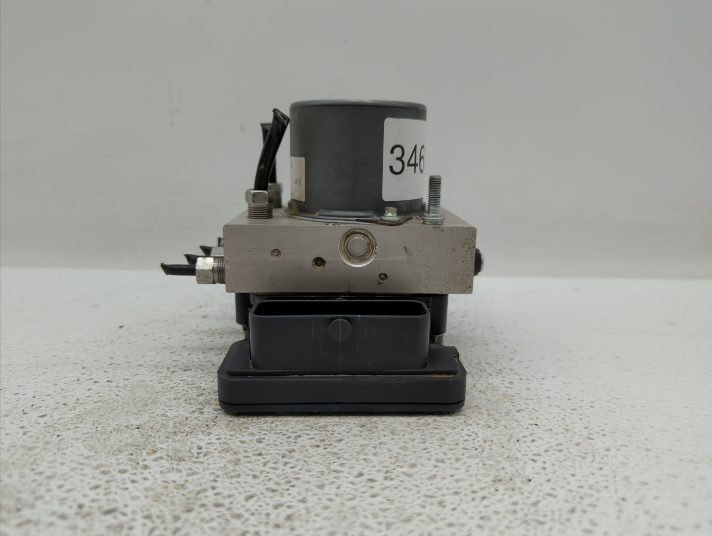 2015-2018 Dodge Grand Caravan ABS Pump Control Module Replacement P/N:68183803AC P68183803AC Fits Fits 2015 2016 2017 2018 O