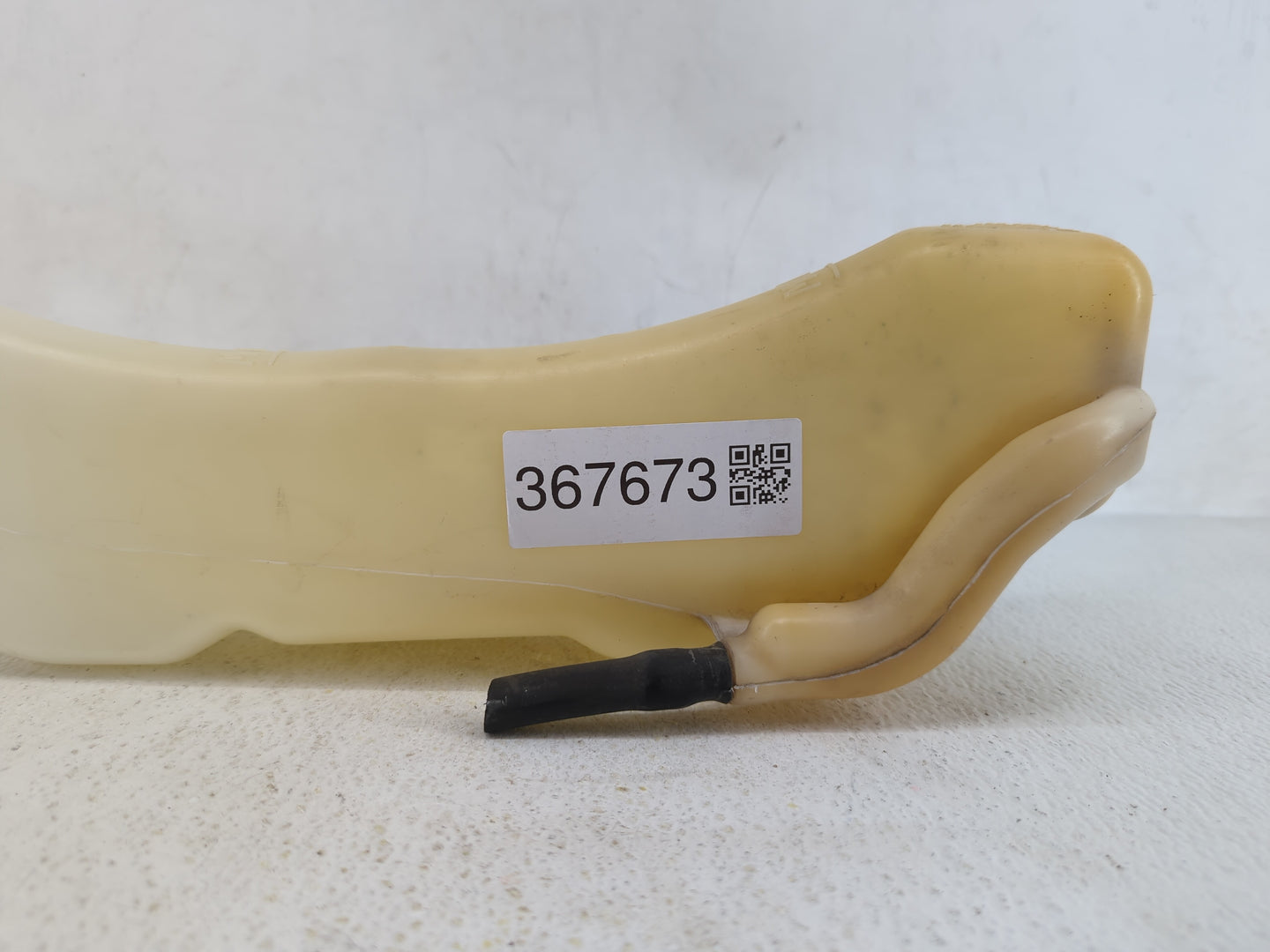 2008 Dodge Grand Caravan Radiator Coolant Overflow Expansion Tank Bottle - Oemusedautoparts1.com