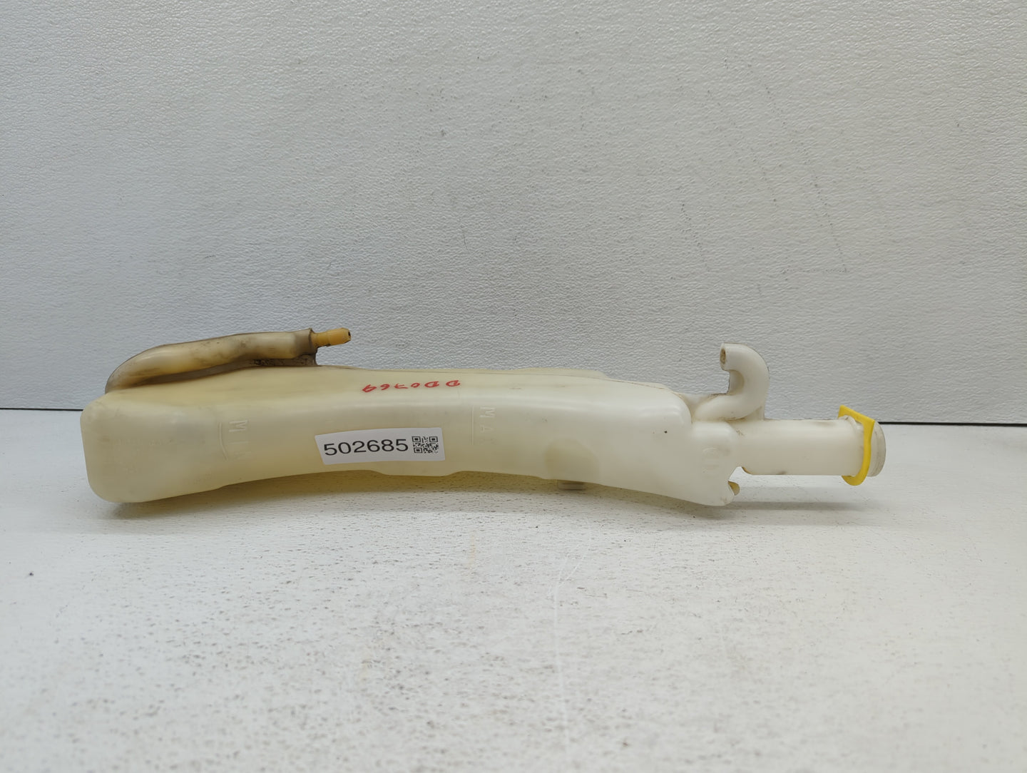 2008 Dodge Grand Caravan Radiator Coolant Overflow Expansion Tank Bottle 502685 - Oemusedautoparts1.com