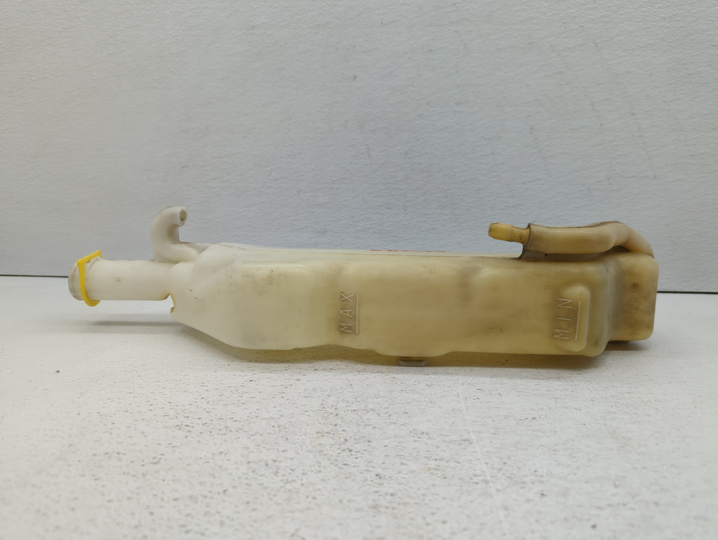 2008 Dodge Grand Caravan Radiator Coolant Overflow Expansion Tank Bottle 502685 - Oemusedautoparts1.com
