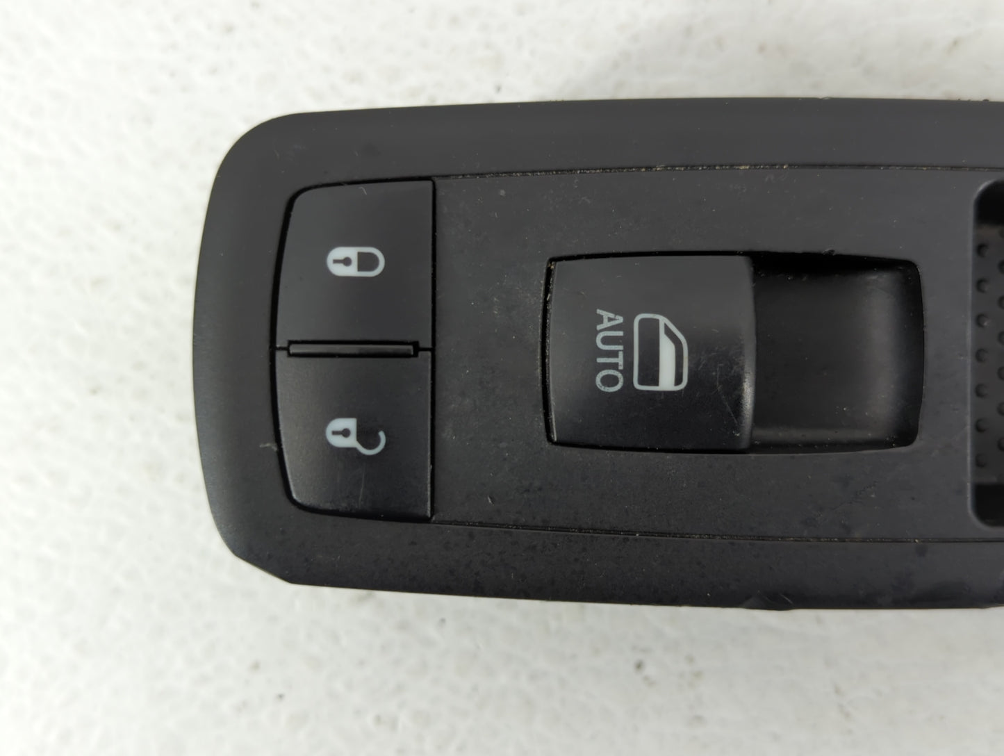 2016 Dodge Grand Caravan Passenger Right Power Window Switch 68298088aa - Oemusedautoparts1.com