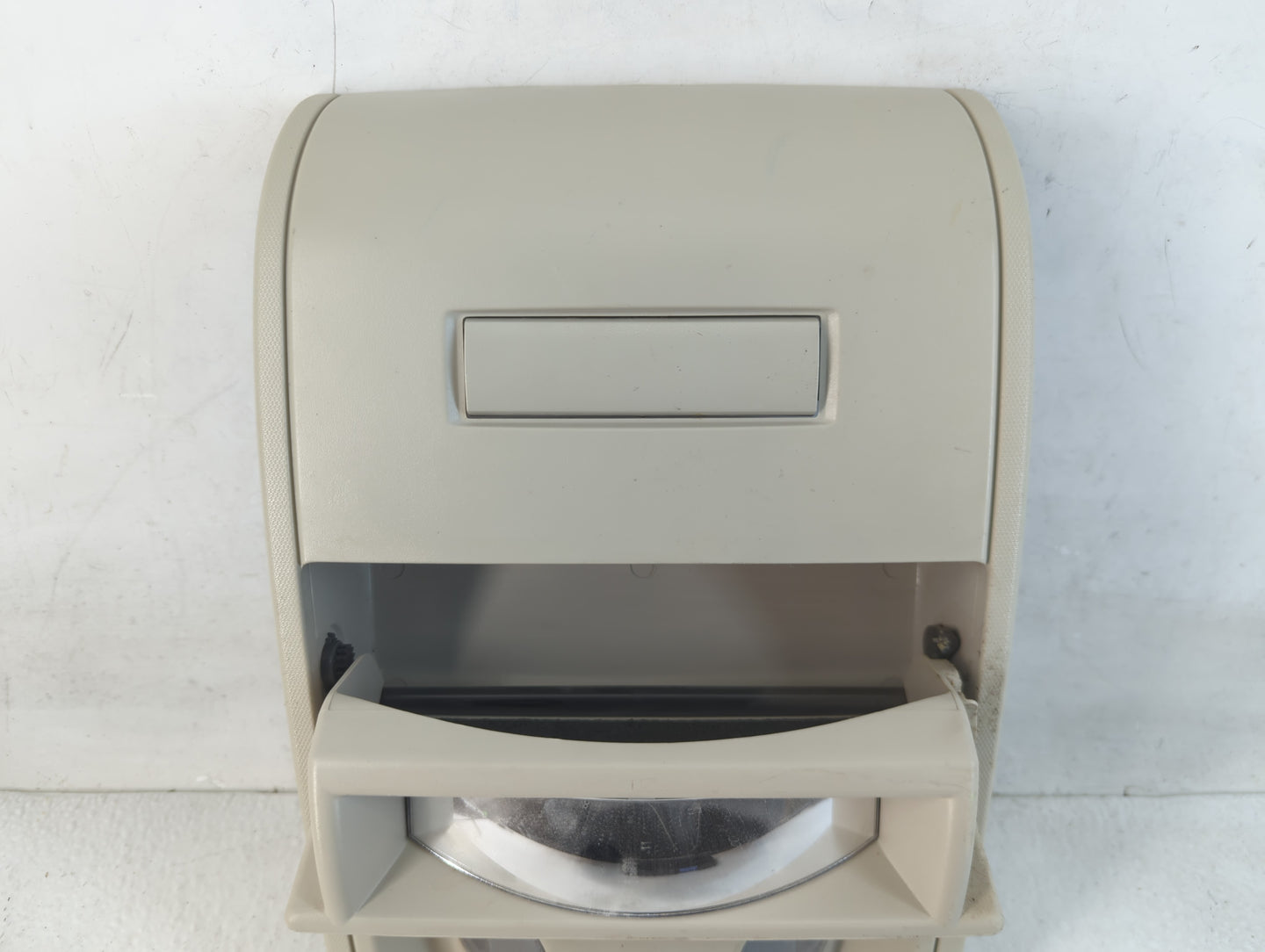 2016 Dodge Grand Caravan Overhead Roof Console - Oemusedautoparts1.com