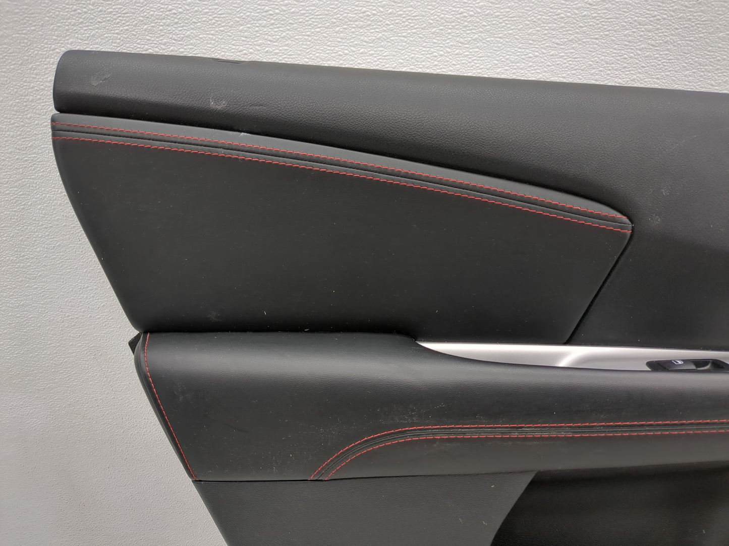 2016 Dodge Journey Rear Left Driver Interior Door Panel Trim - Oemusedautoparts1.com