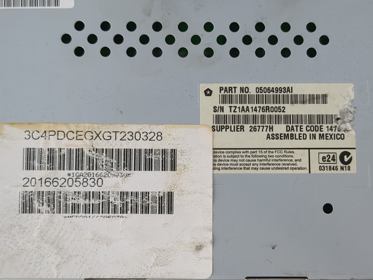 2016 Dodge Journey Information Display Screen - Oemusedautoparts1.com