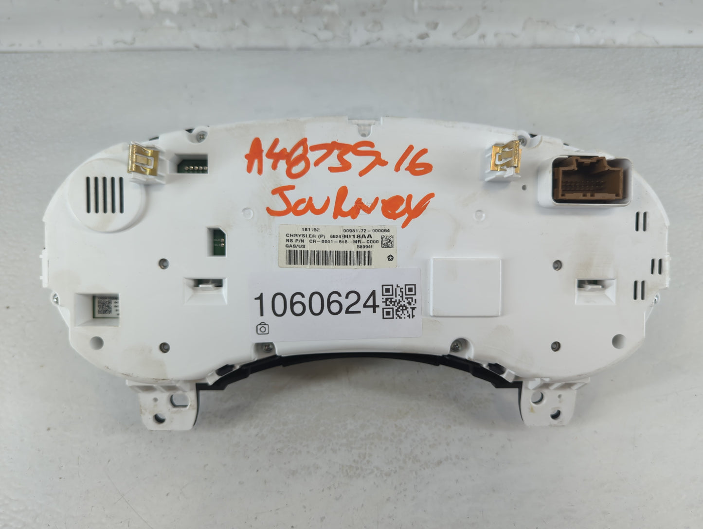2016 Dodge Journey Instrument Cluster Speedometer Gauges P/N:68249018AB 68249018AA Fits OEM Used Auto Parts - Oemusedautopar
