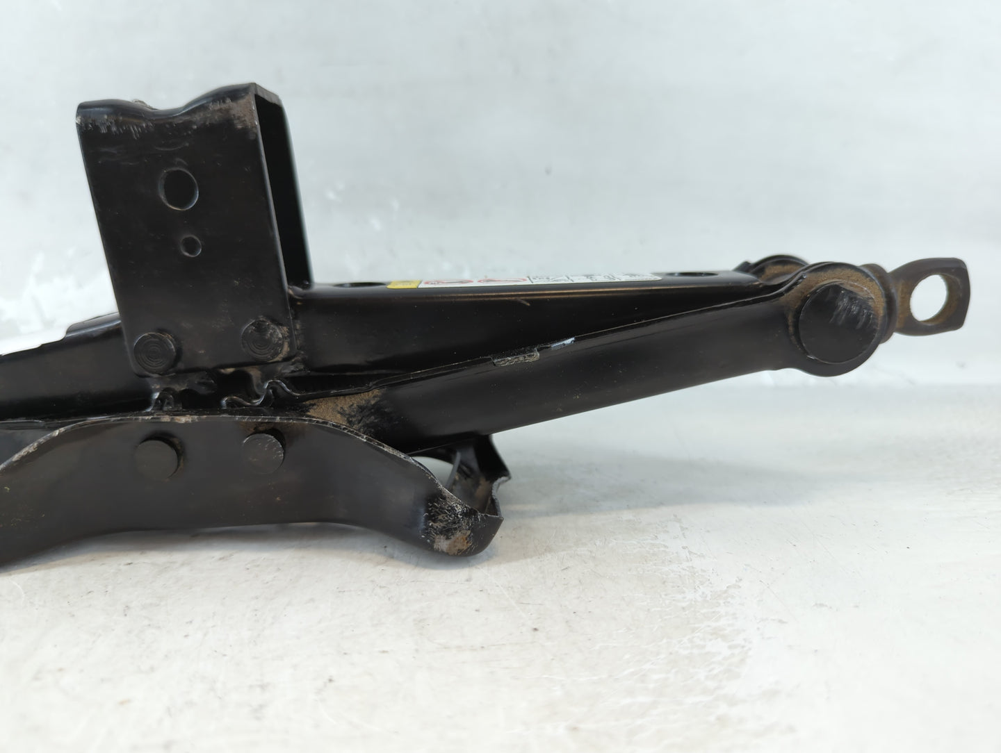 2016 Dodge Journey Spare Scissor Car Jack - Oemusedautoparts1.com