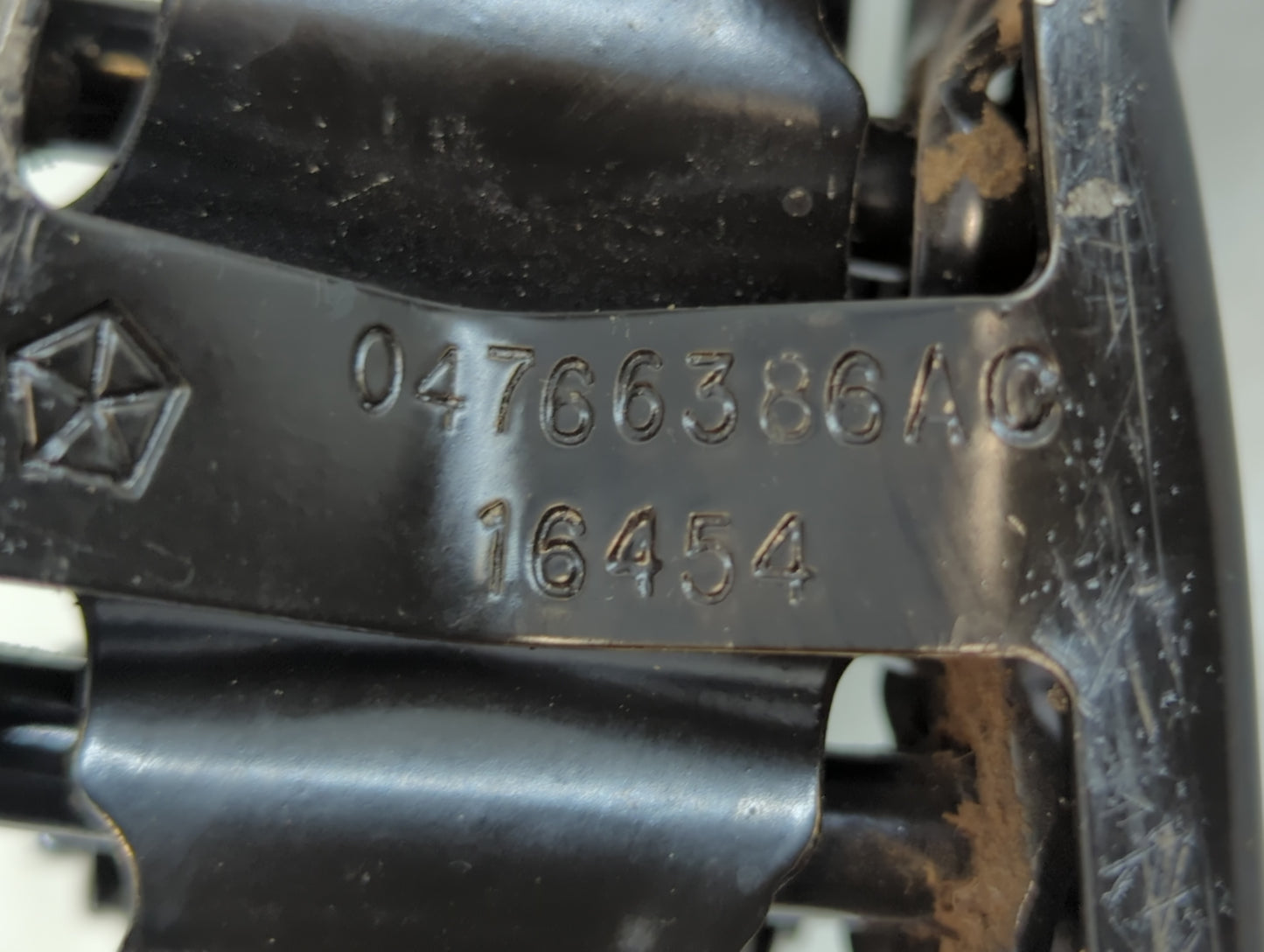 2016 Dodge Journey Spare Scissor Car Jack - Oemusedautoparts1.com