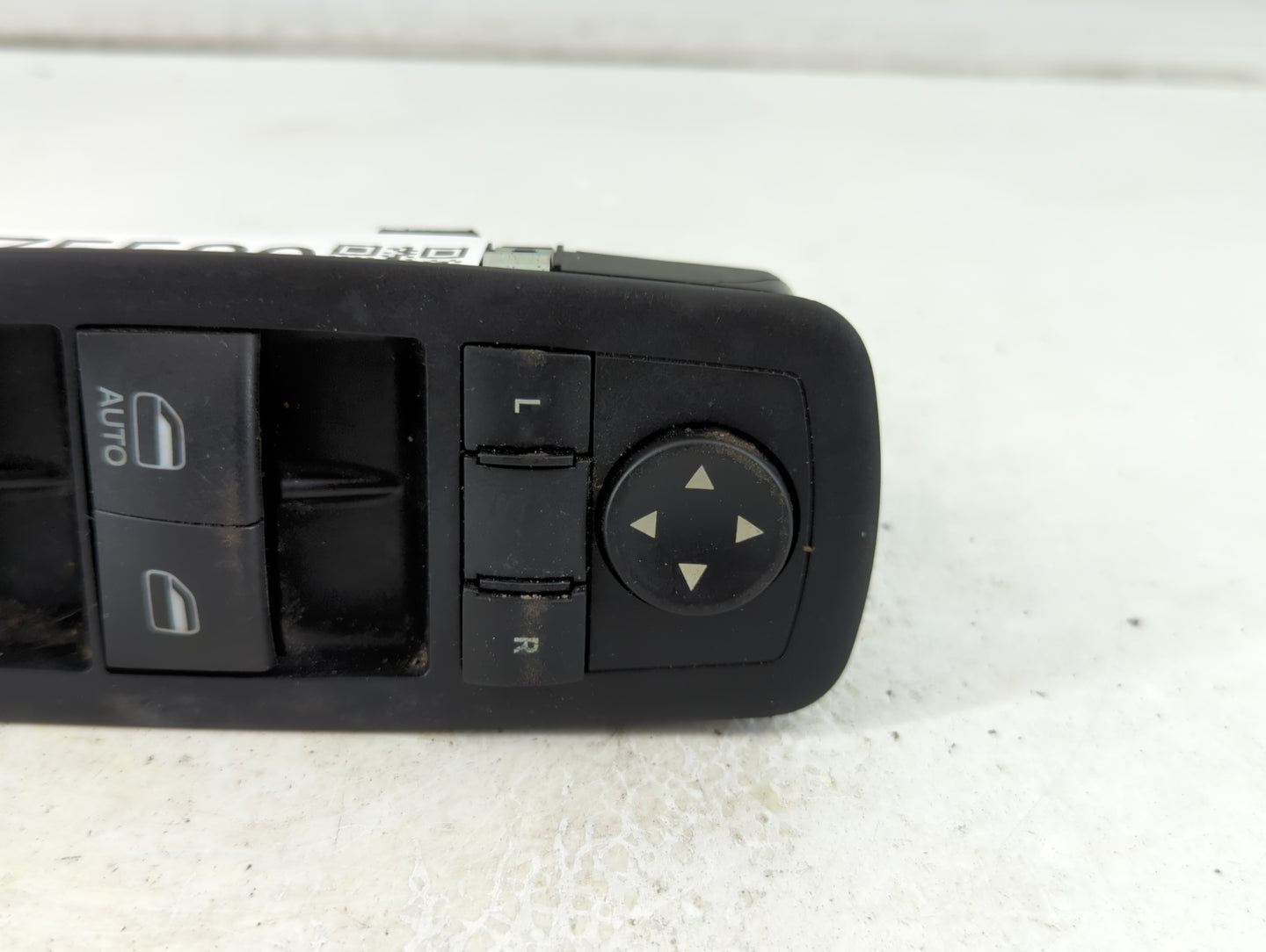 2016 Dodge Journey Master Power Window Switch Replacement Driver Side Left P/N:30S10025268 Fits OEM Used Auto Parts - Oemuse