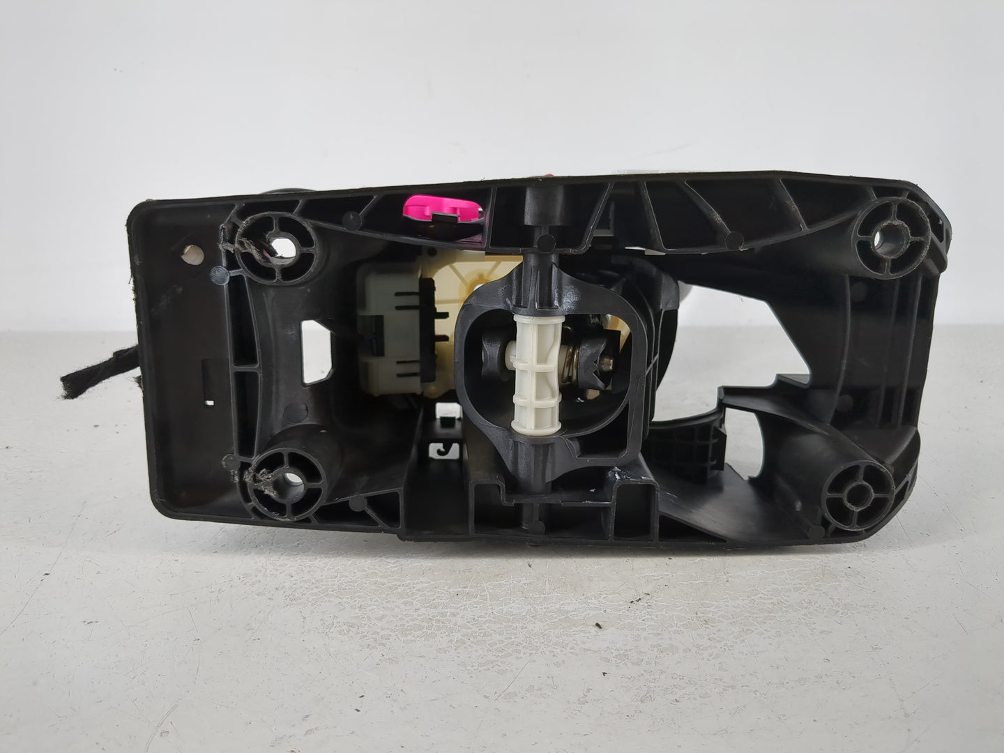 2016 Dodge Journey Floor Console Assembly Shifter - Oemusedautoparts1.com