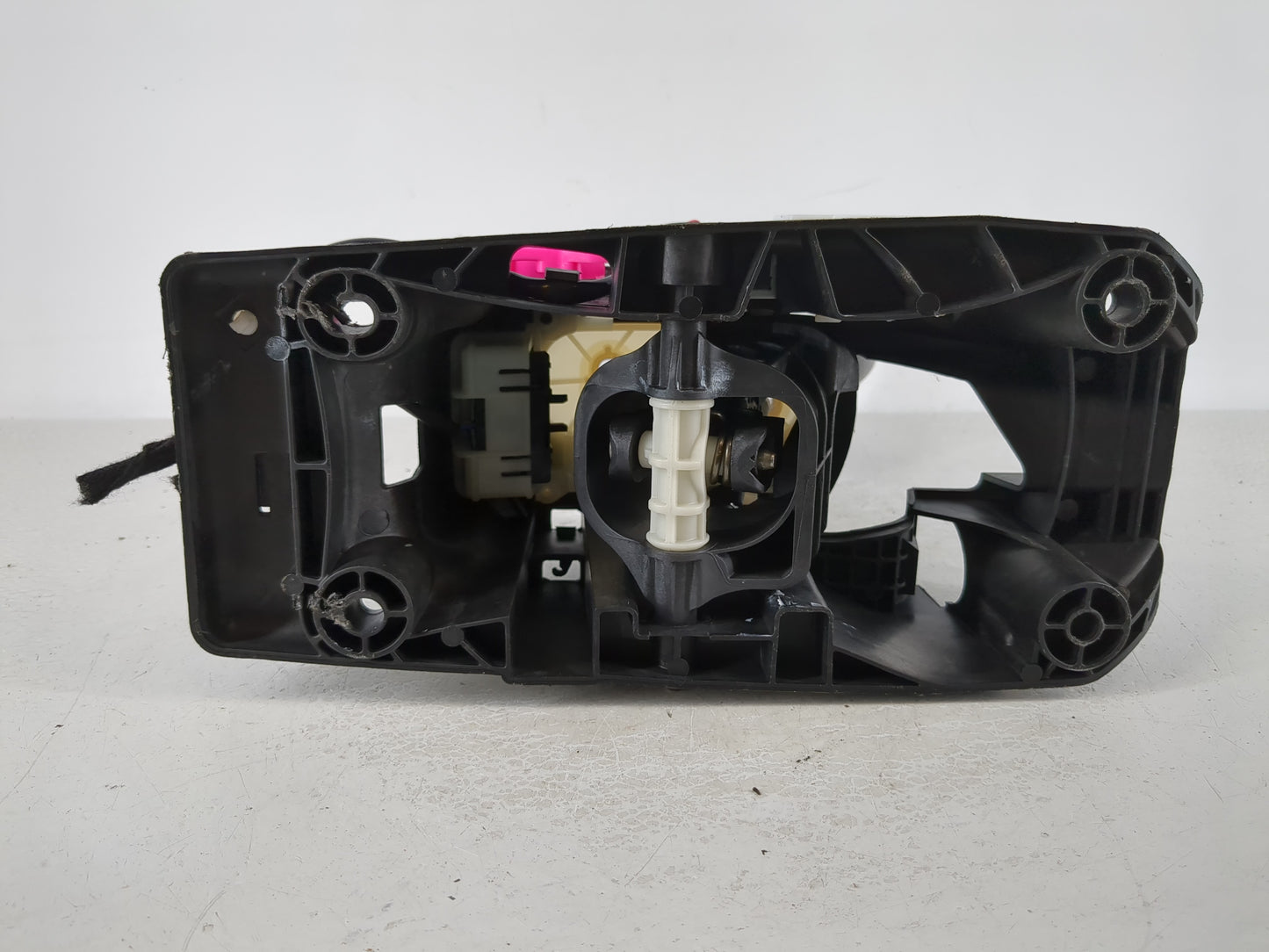 2016 Dodge Journey Floor Console Assembly Shifter - Oemusedautoparts1.com