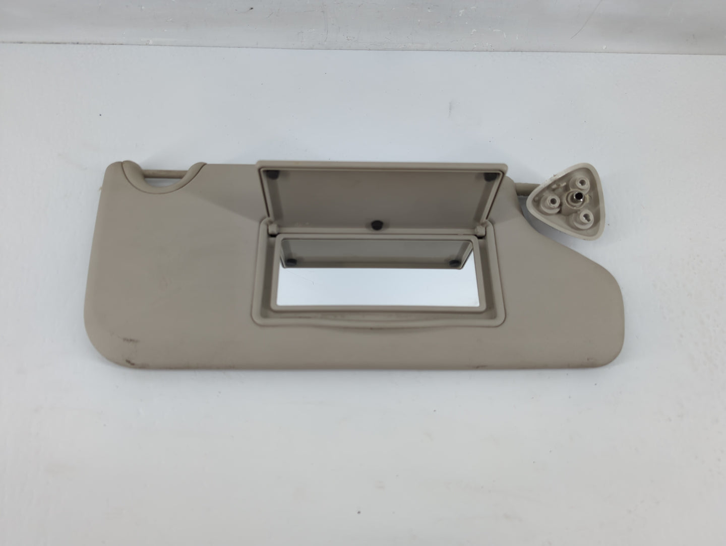 2016 Dodge Journey Sun Visor Shade Replacement Passenger Right Mirror Fits OEM Used Auto Parts - Oemusedautoparts1.com