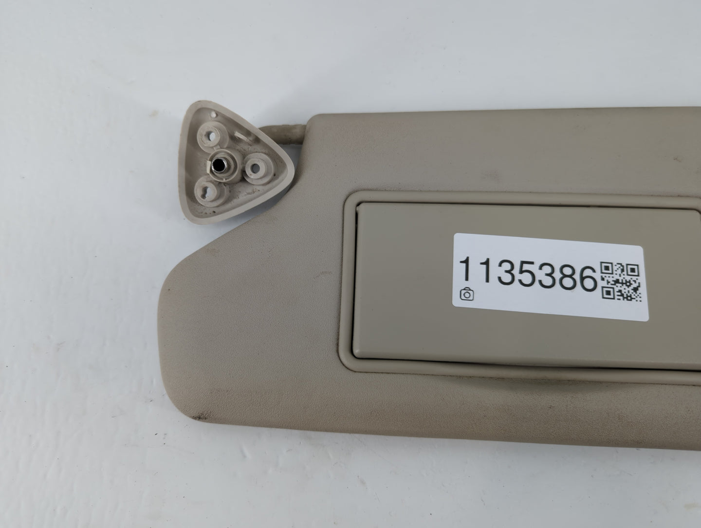 2016 Dodge Journey Sun Visor Shade Replacement Driver Left Mirror Fits OEM Used Auto Parts - Oemusedautoparts1.com