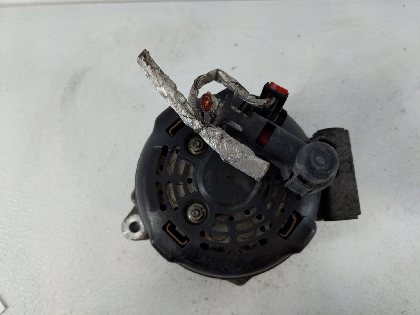 2011-2019 Dodge Journey Alternator Replacement Generator Charging Assembly Engine OEM P/N:4201624AE Fits OEM Used Auto Parts