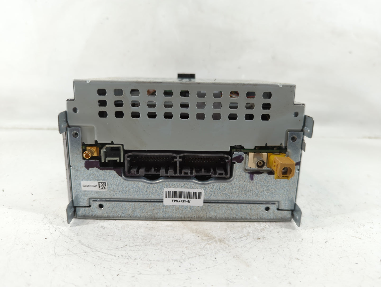 2018-2020 Dodge Journey Radio AM FM Cd Player Receiver Replacement P/N:P68209665AD Fits Fits 2018 2019 2020 OEM Used Auto Pa