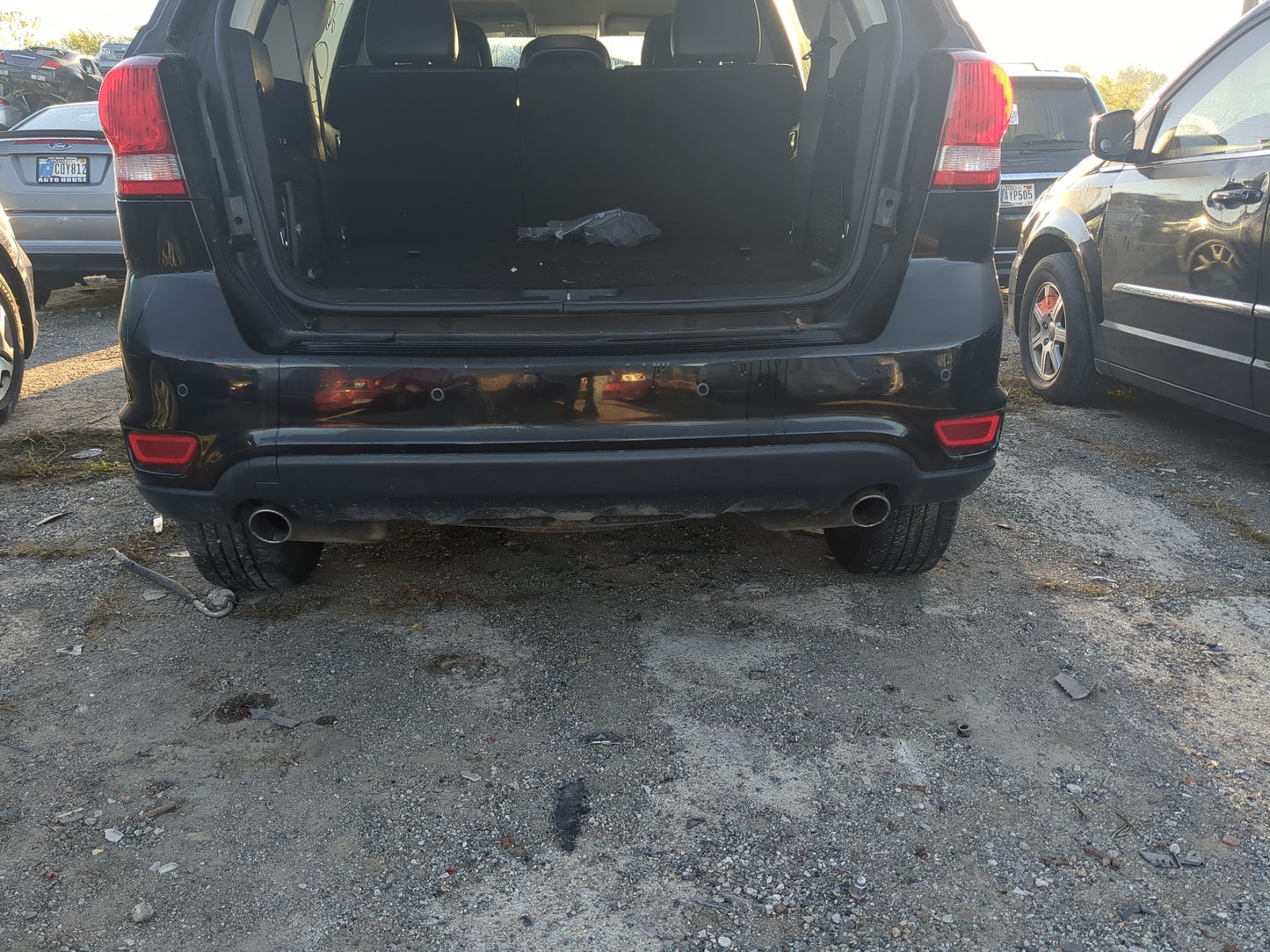 2011-2019 Dodge Journey Rear Bumper Assembly Oem - Oemusedautoparts1.com