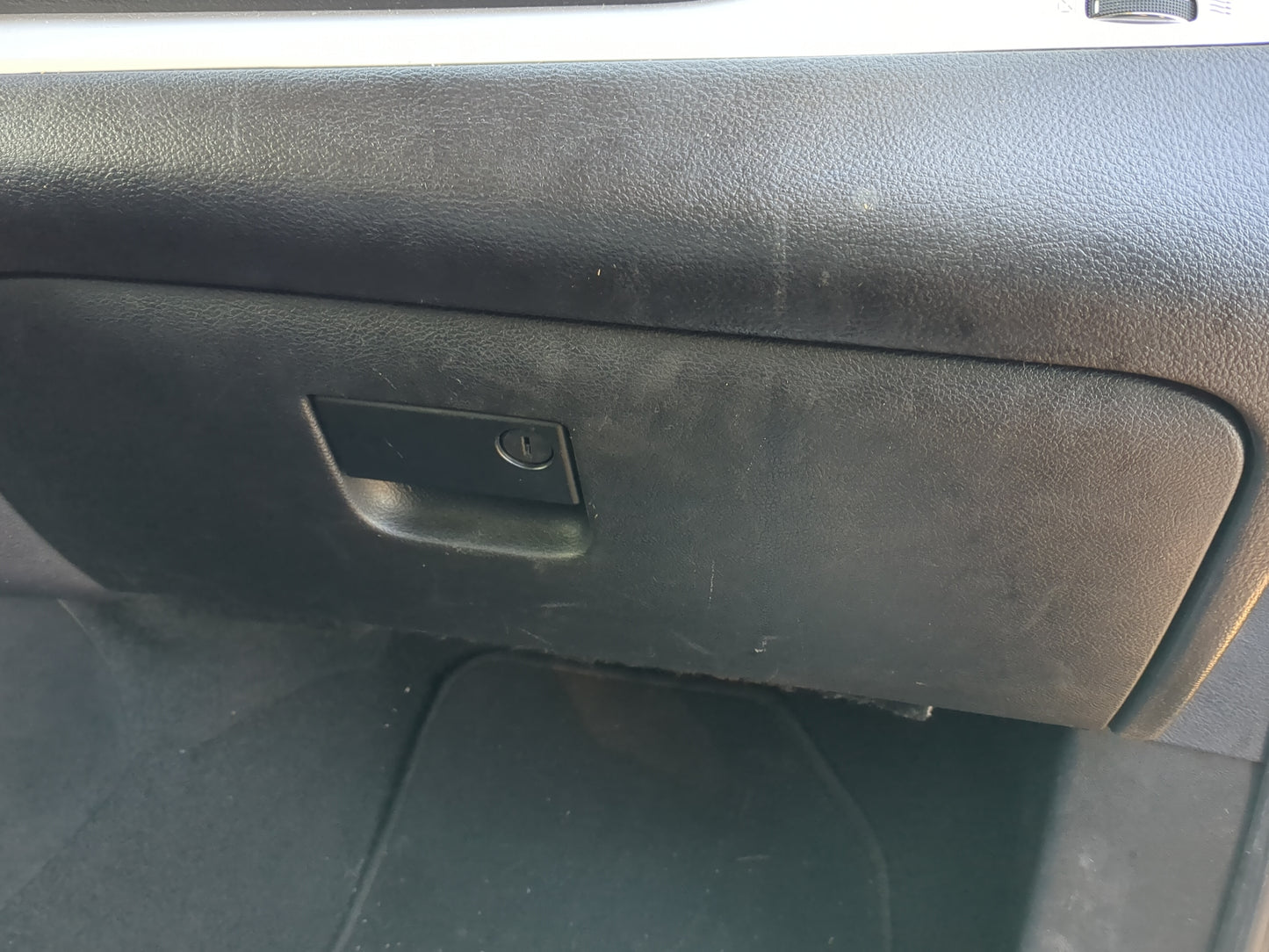 2016 Dodge Journey Passenger Glove Box Door Storage Compartment - Oemusedautoparts1.com