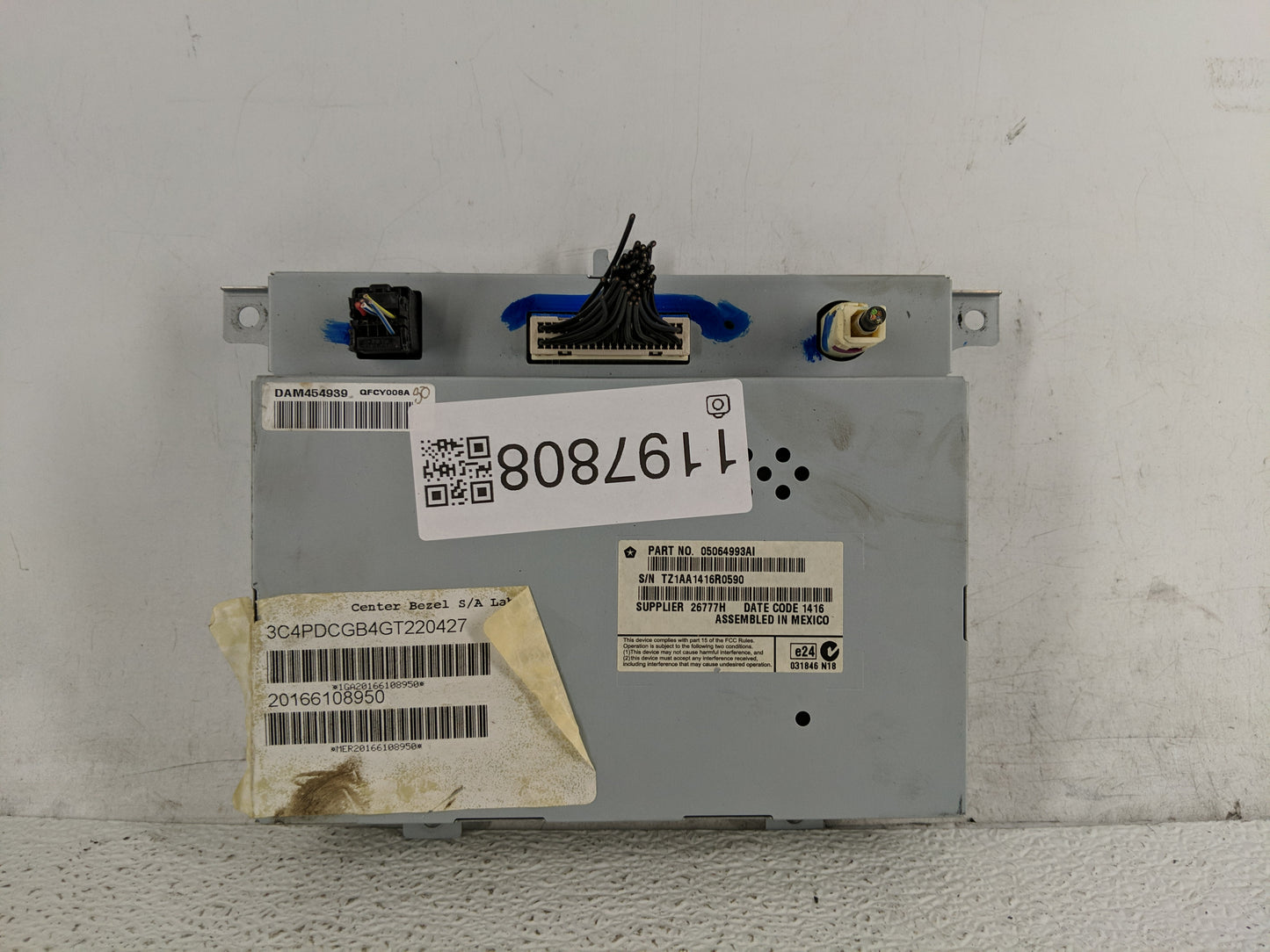 2016 Dodge Journey Information Display Screen - Oemusedautoparts1.com
