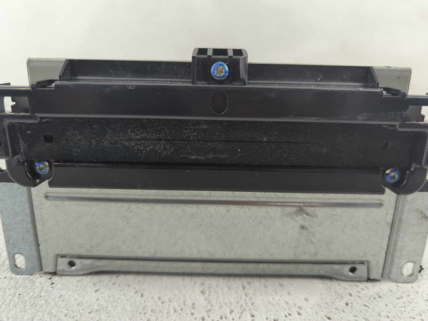 2018-2020 Dodge Journey Radio AM FM Cd Player Receiver Replacement P/N:P68209665AE Fits Fits 2018 2019 2020 OEM Used Auto Pa