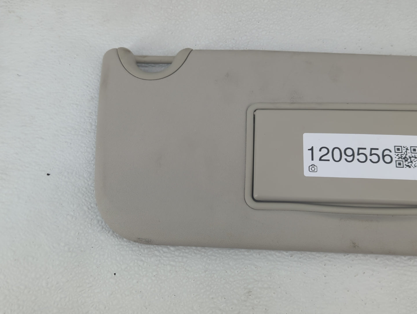 2011-2020 Dodge Journey Sun Visor Shade Replacement Passenger Right Mirror Fits OEM Used Auto Parts - Oemusedautoparts1.com