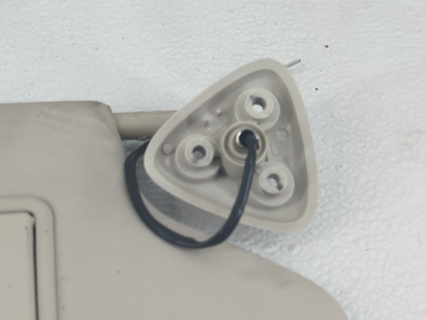 2011-2020 Dodge Journey Sun Visor Shade Replacement Passenger Right Mirror Fits OEM Used Auto Parts - Oemusedautoparts1.com