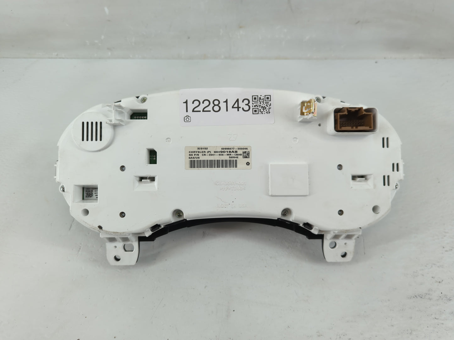 2016 Dodge Journey Instrument Cluster Speedometer Gauges Fits OEM Used Auto Parts - Oemusedautoparts1.com