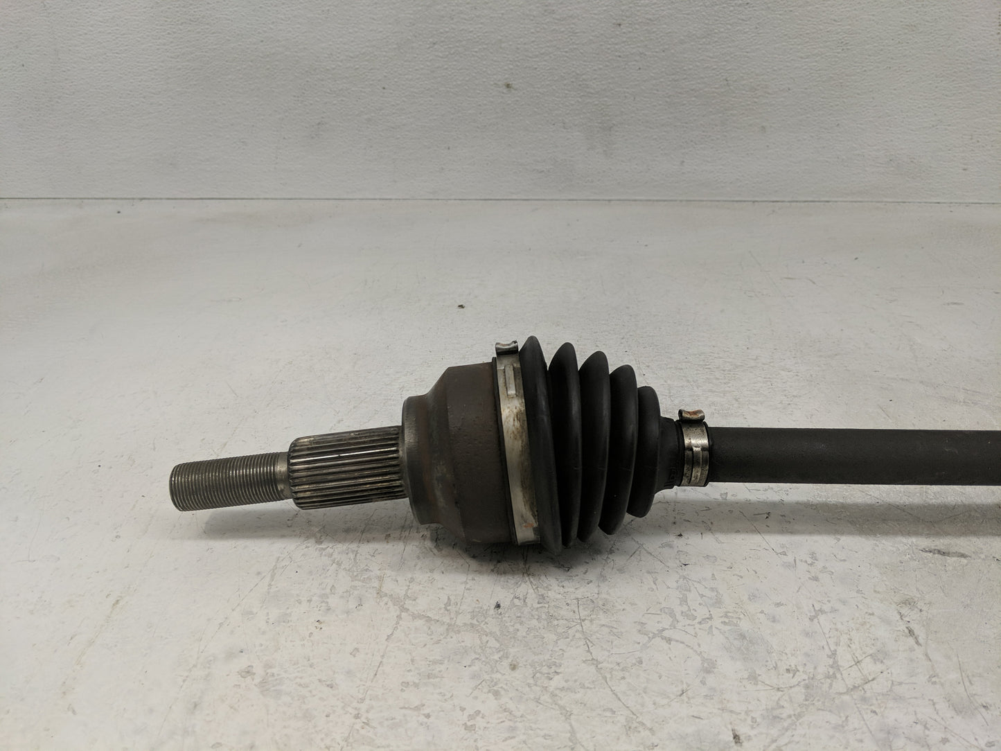 2016 Dodge Journey Axle Shaft Front Driver Cv C/v - Oemusedautoparts1.com