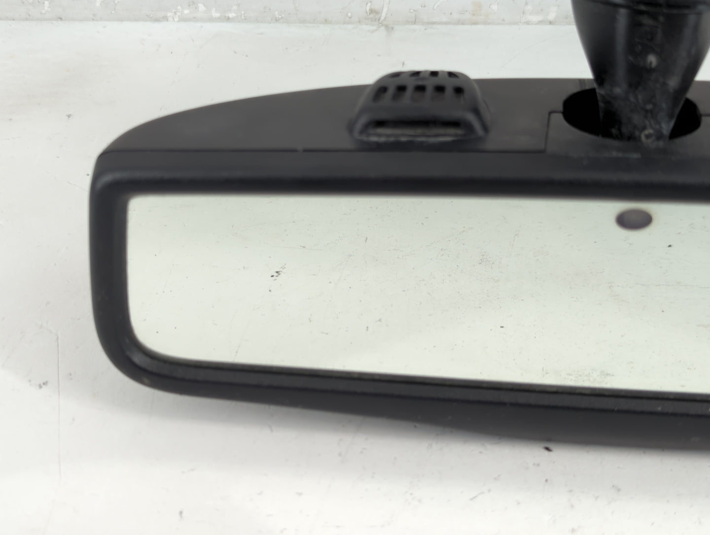 2016 Dodge Journey Interior Rear View Mirror Replacement OEM P/N:E11026542 Fits OEM Used Auto Parts - Oemusedautoparts1.com