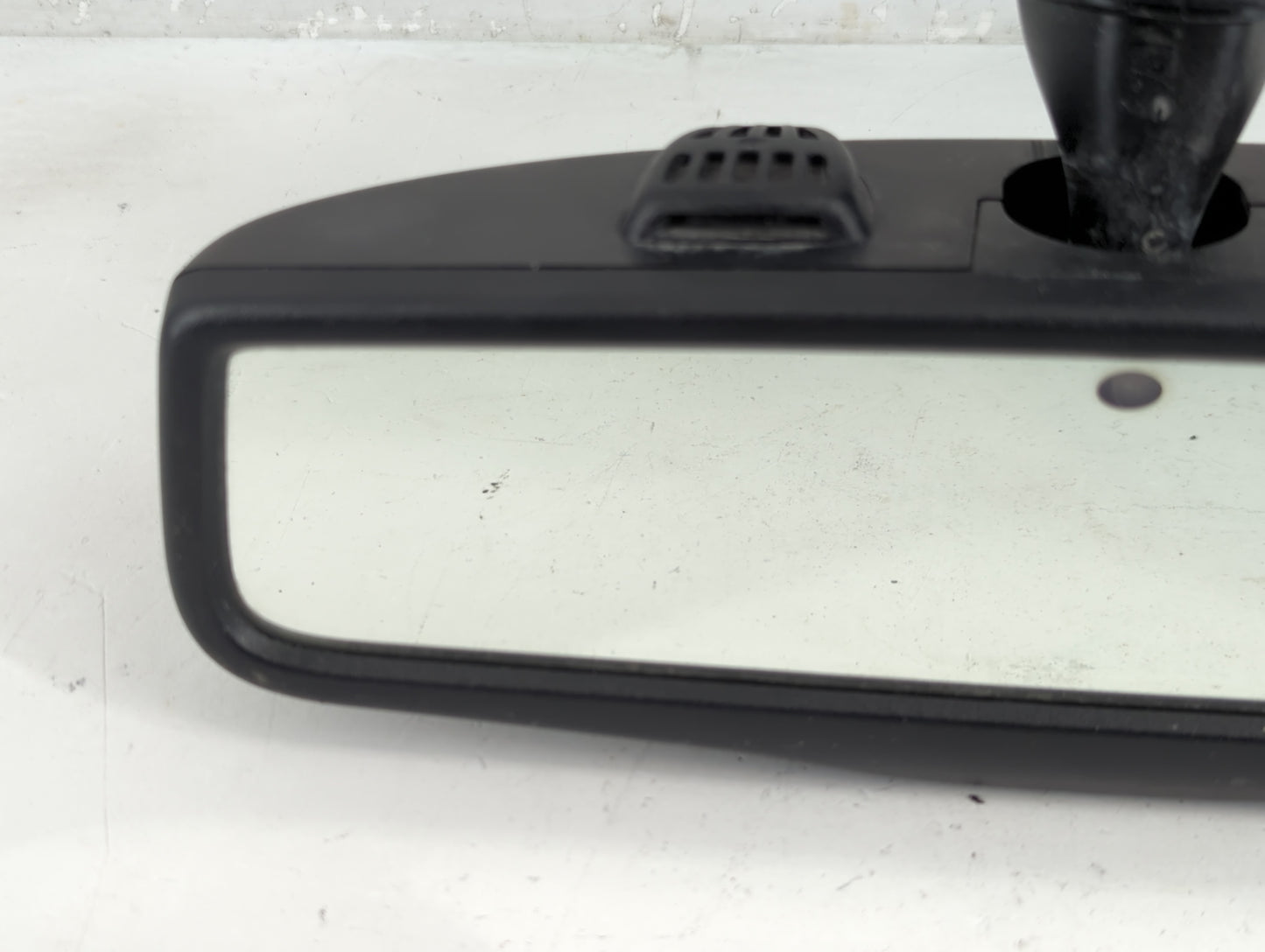 2016 Dodge Journey Interior Rear View Mirror Replacement OEM P/N:E11026542 Fits OEM Used Auto Parts - Oemusedautoparts1.com