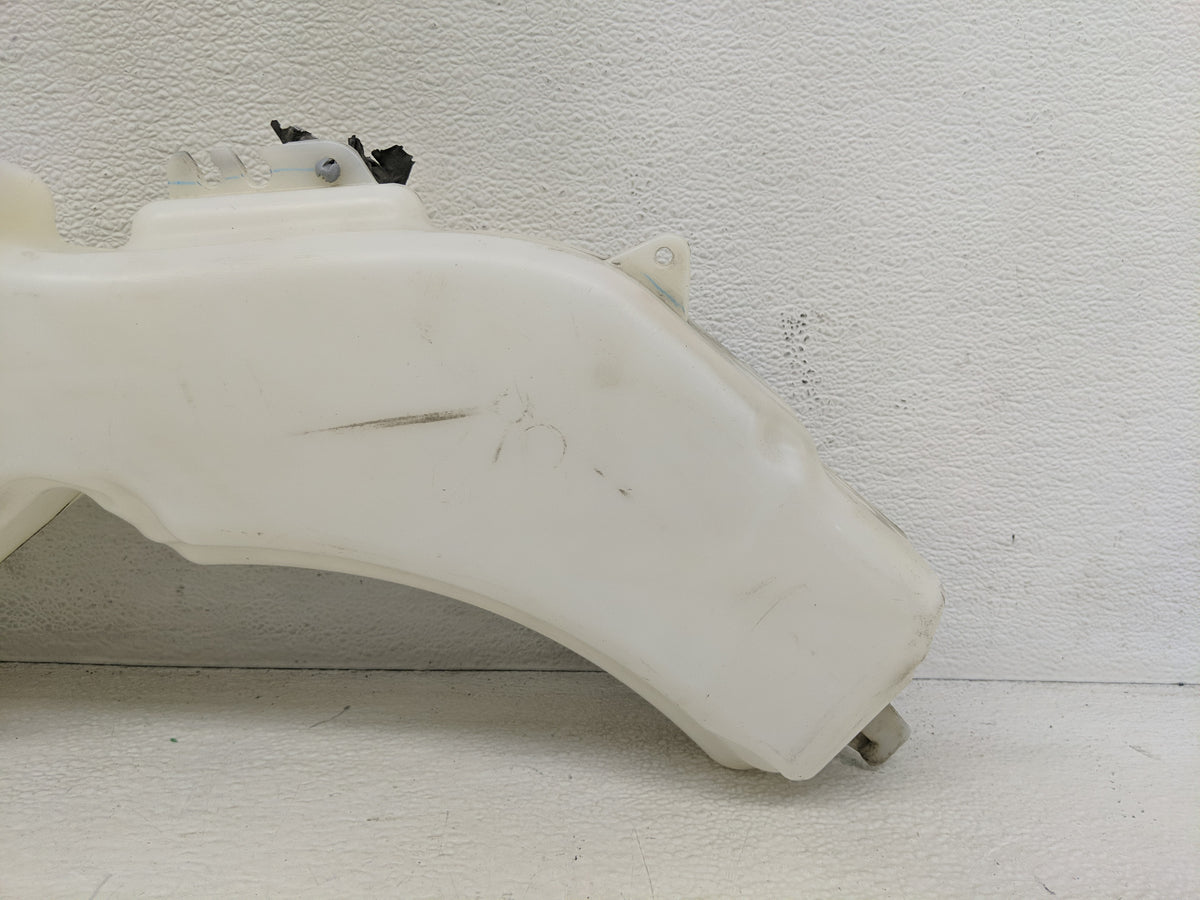 2016 Dodge Journey Windshield Washer Fluid Reservoir Bottle 1241176 - Oemusedautoparts1.com