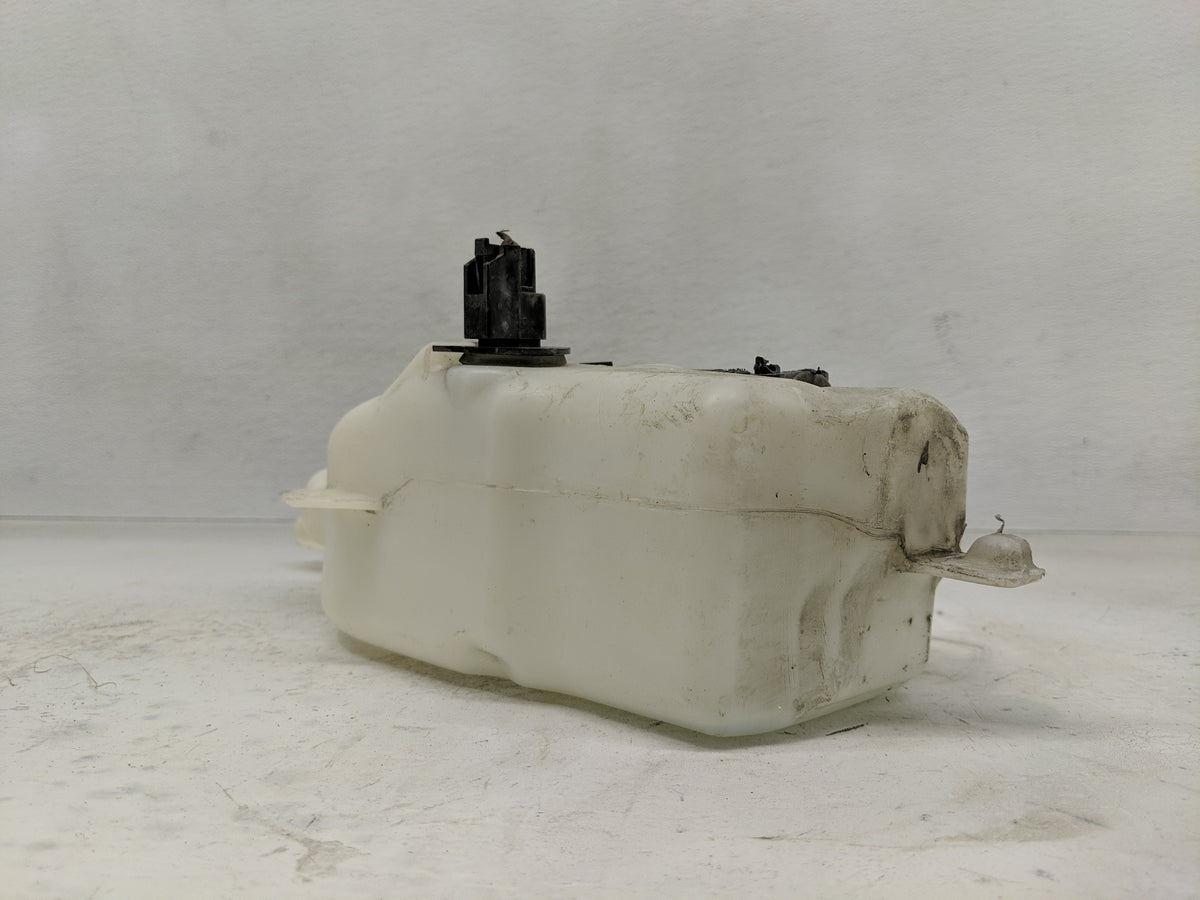 2016 Dodge Journey Windshield Washer Fluid Reservoir Bottle 1241180 - Oemusedautoparts1.com