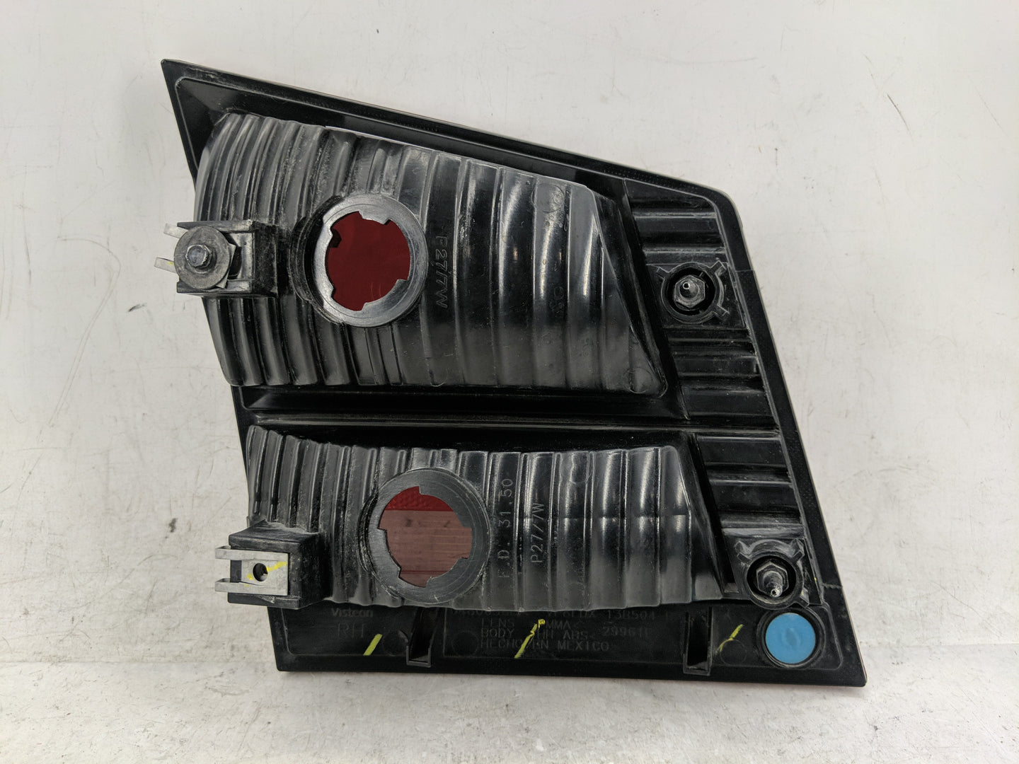 2016 Dodge Journey Tail Light Assembly Passenger Right OEM P/N:04806368AF Fits OEM Used Auto Parts - Oemusedautoparts1.com