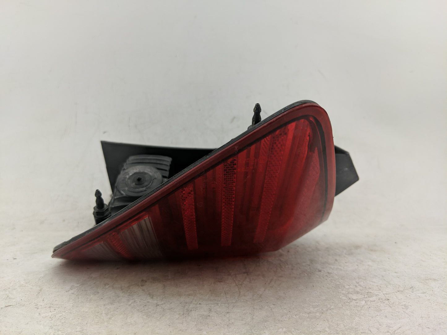 2016 Dodge Journey Tail Light Assembly Driver Left OEM P/N:8L05DB6285 VP8LDX 13B505, 05116291AH Fits OEM Used Auto Parts - O