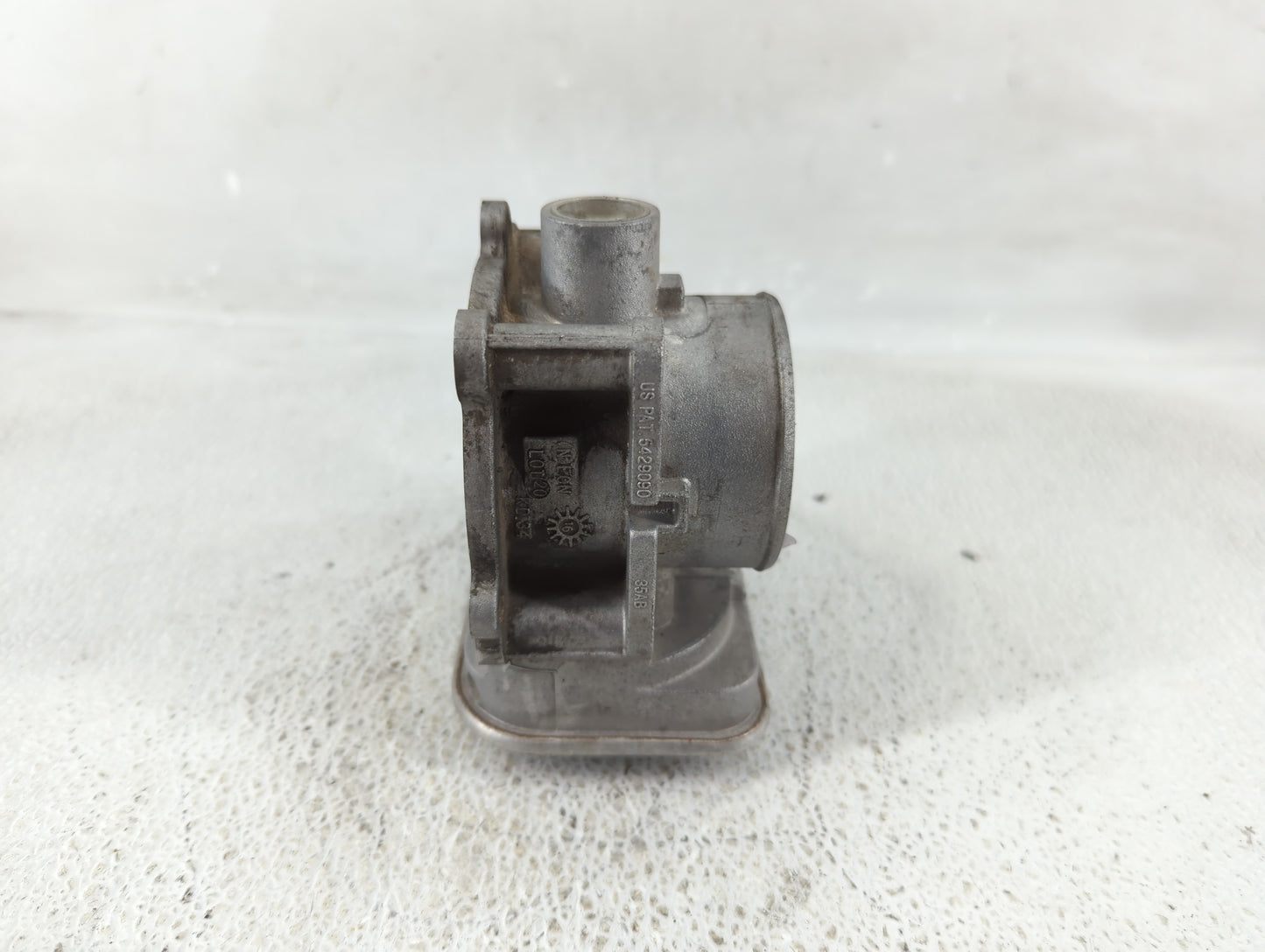 2009-2018 Dodge Journey Throttle Body Fits Fits 2007 2008 2009 2010 2011 2012 2013 2014 2015 2016 2017 2018 OEM Used Auto Pa