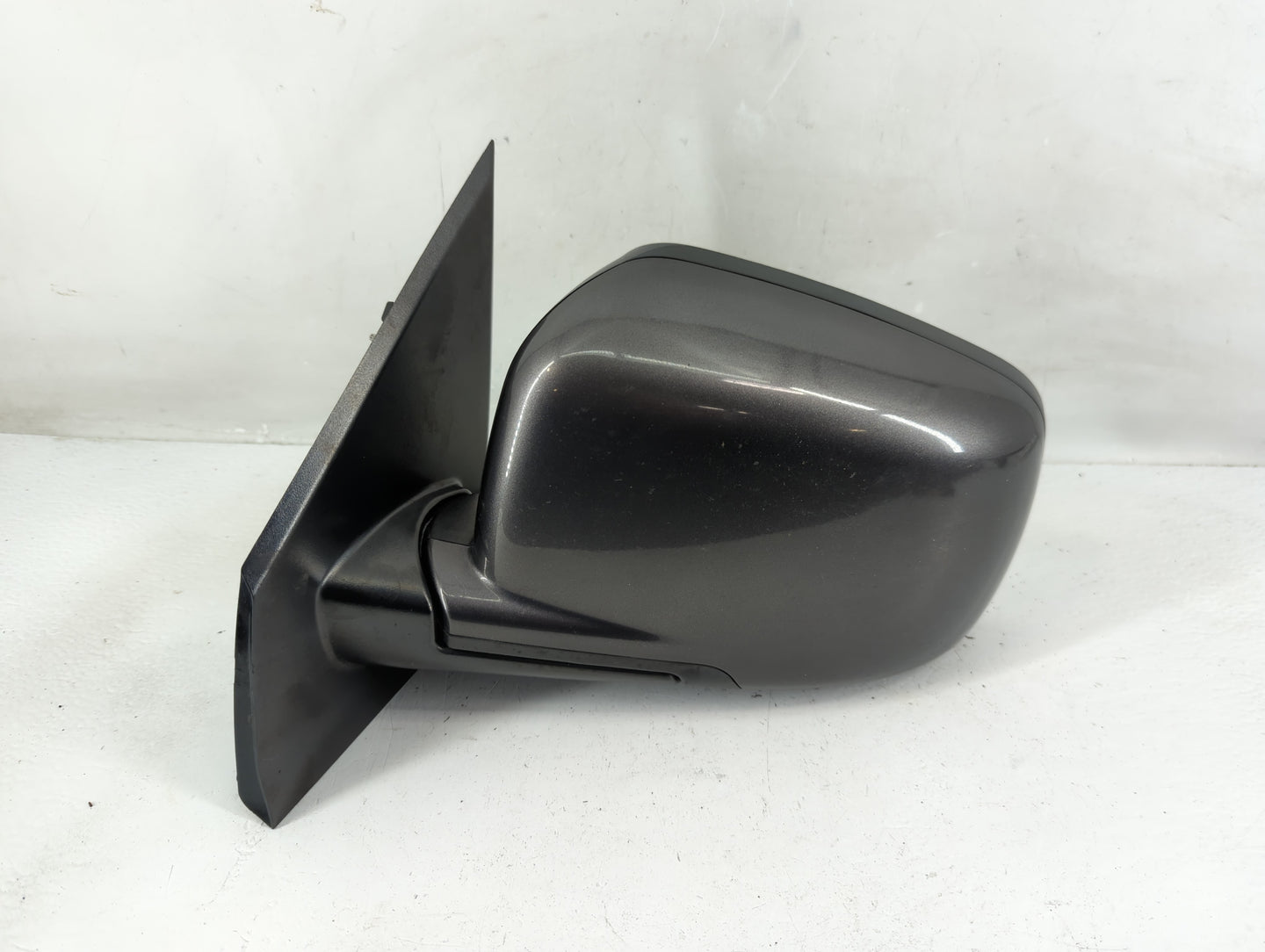 2016 Dodge Journey Side Mirror Replacement Driver Left View Door Mirror Fits OEM Used Auto Parts - Oemusedautoparts1.com