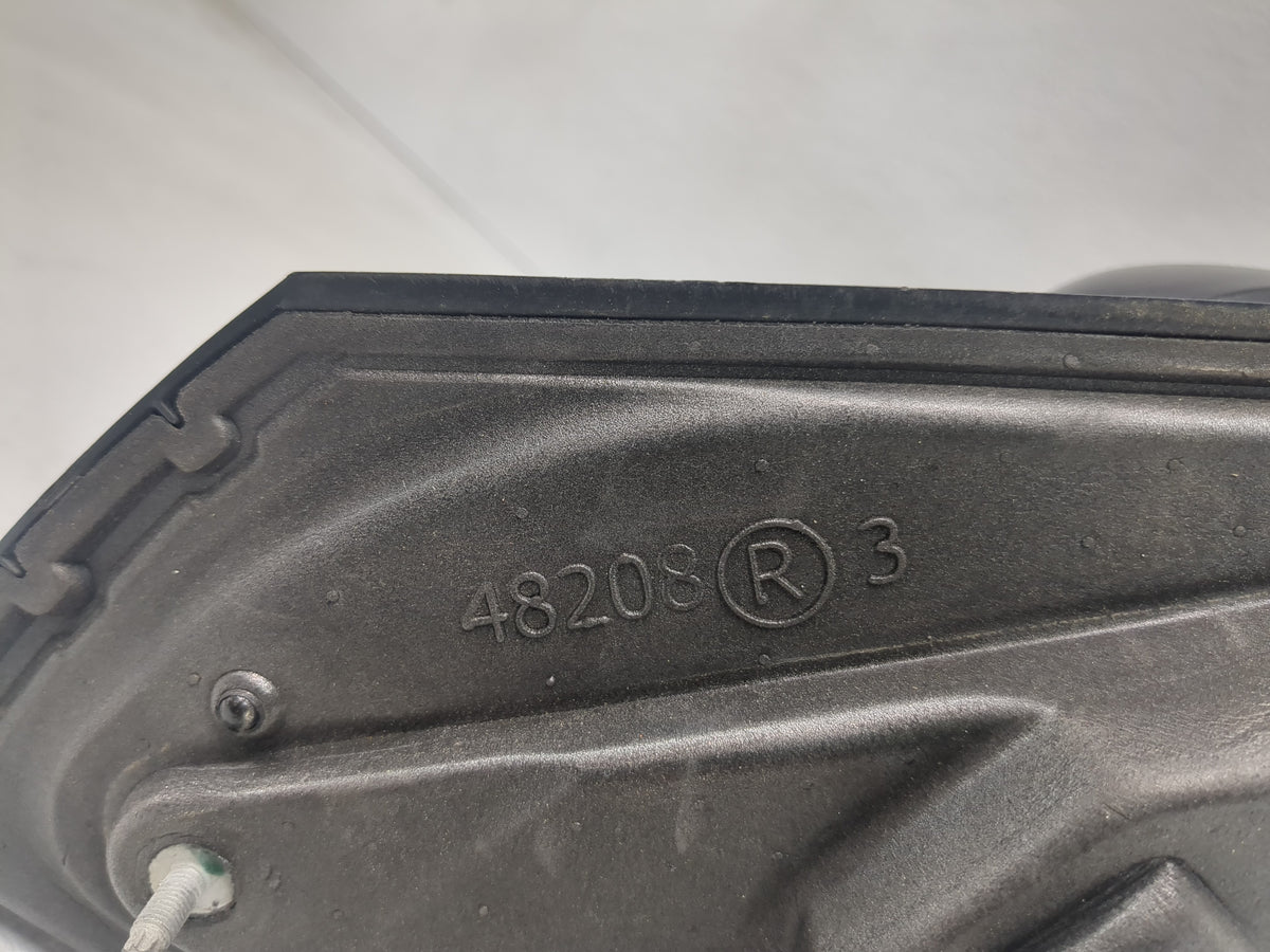 2016-2017 Dodge Journey Passenger Side View Mirror - Right Door Mirror OEM Used - Oemusedautoparts1.com